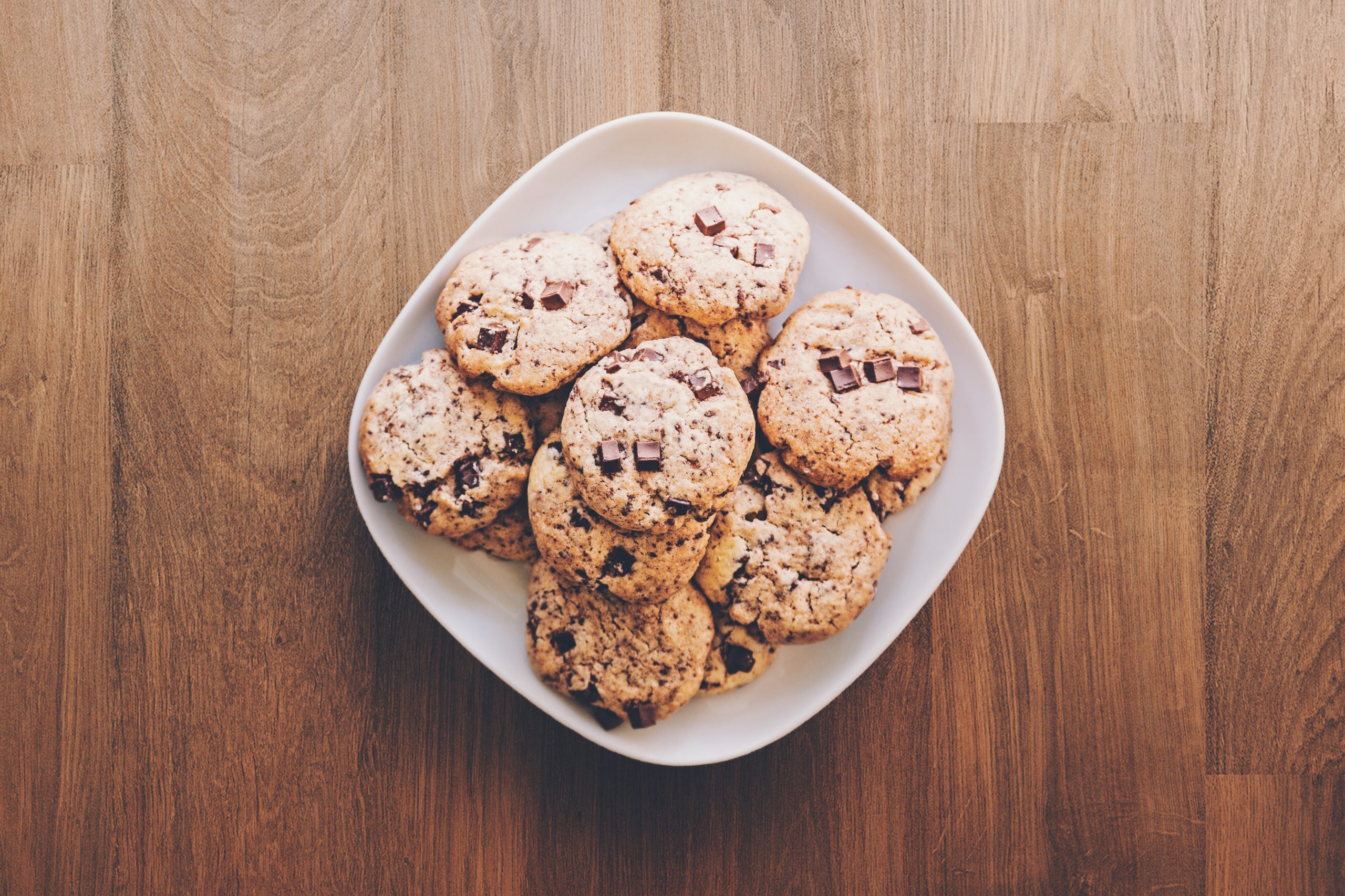 nutty choco chip cookies 1